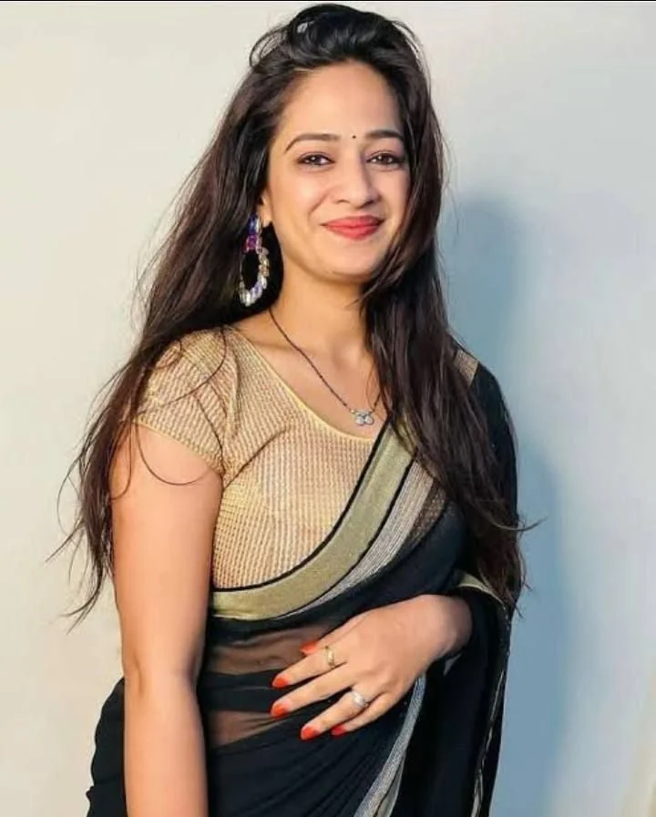 Neha Sharma call girl service available 24x7 full safe and secure 🥰😘