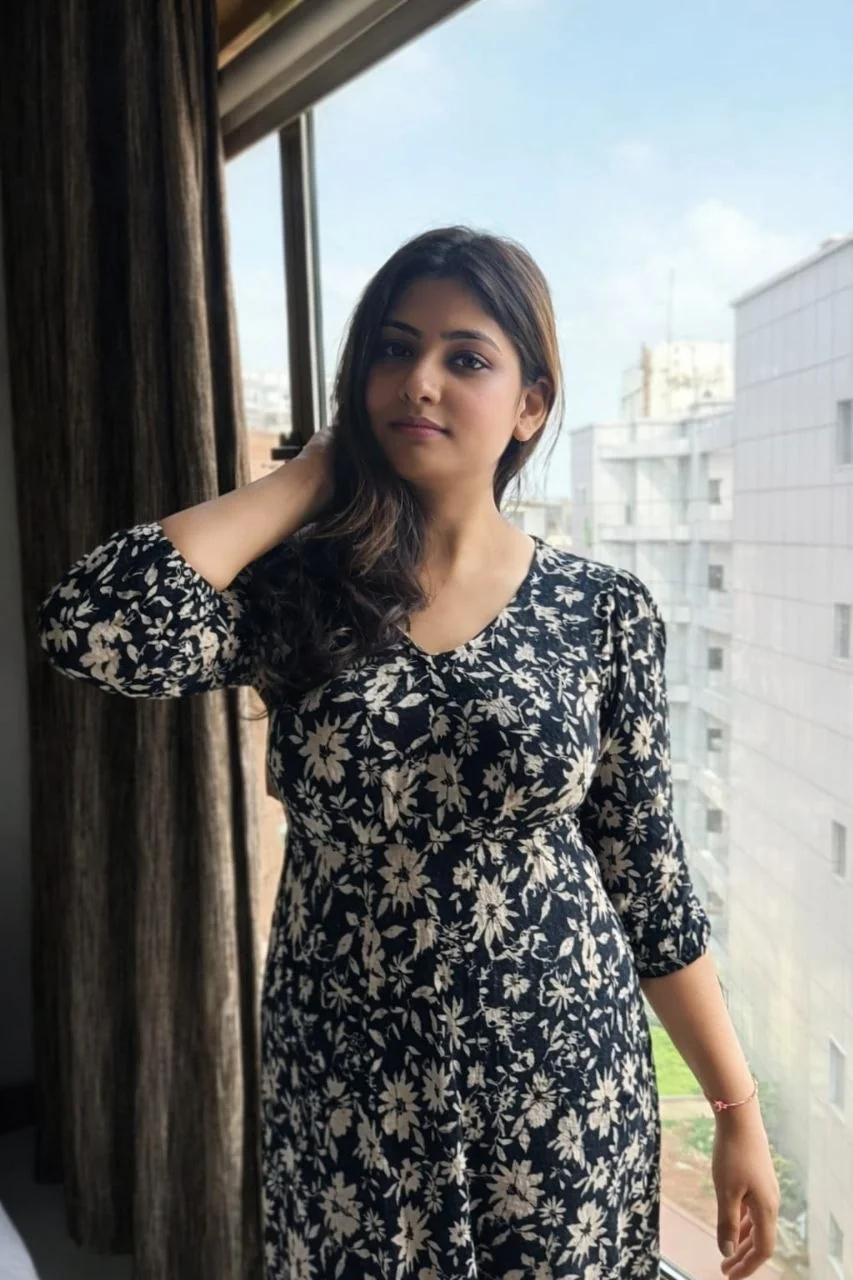 2000 unlimited Short genuine service available in Kolkata