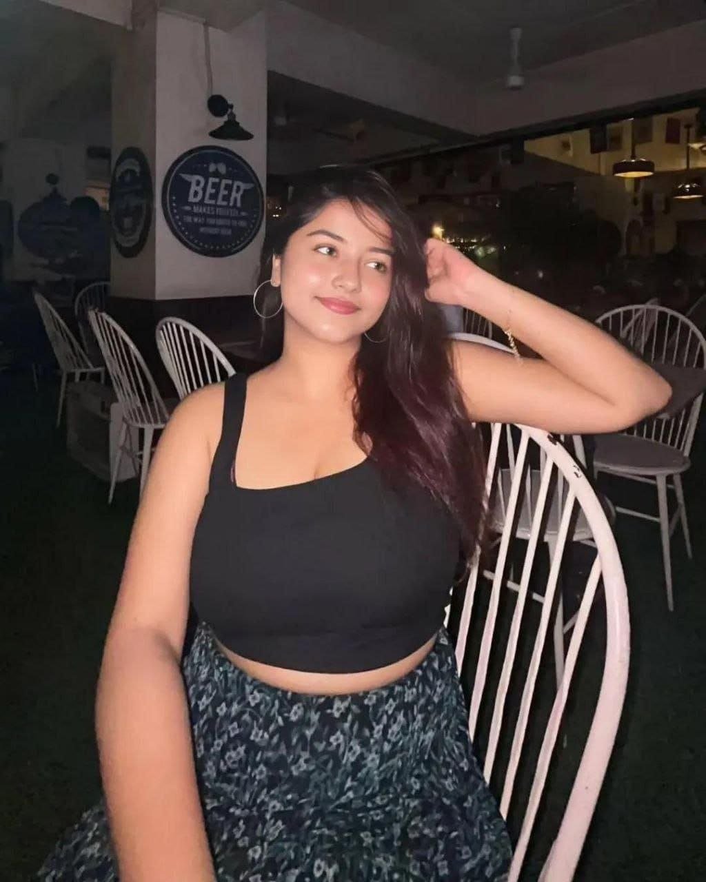 Satna call girl service Photo 2