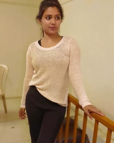 Vadodara call girl service