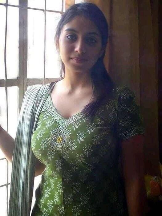 Chandigarh call girl service